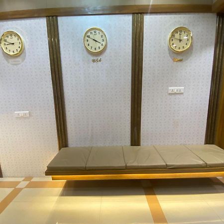 Hotel Bkc Crown - Near Trade Centre, Visa Consulate مومباي المظهر الخارجي الصورة