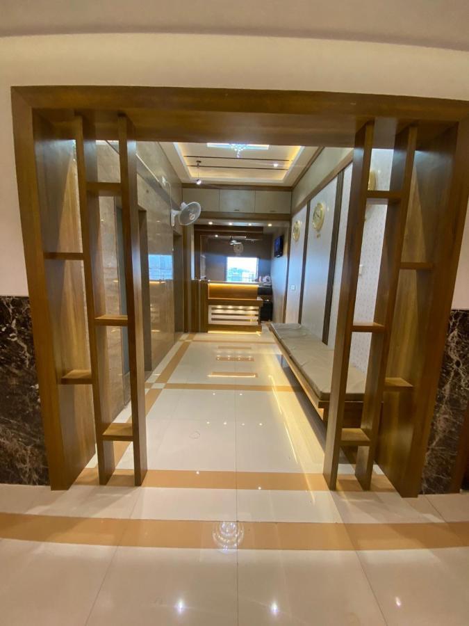 Hotel Bkc Crown - Near Trade Centre, Visa Consulate مومباي المظهر الخارجي الصورة